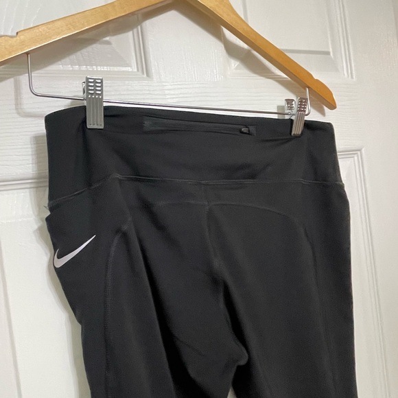 Nike running capris - Picture 3 of 3